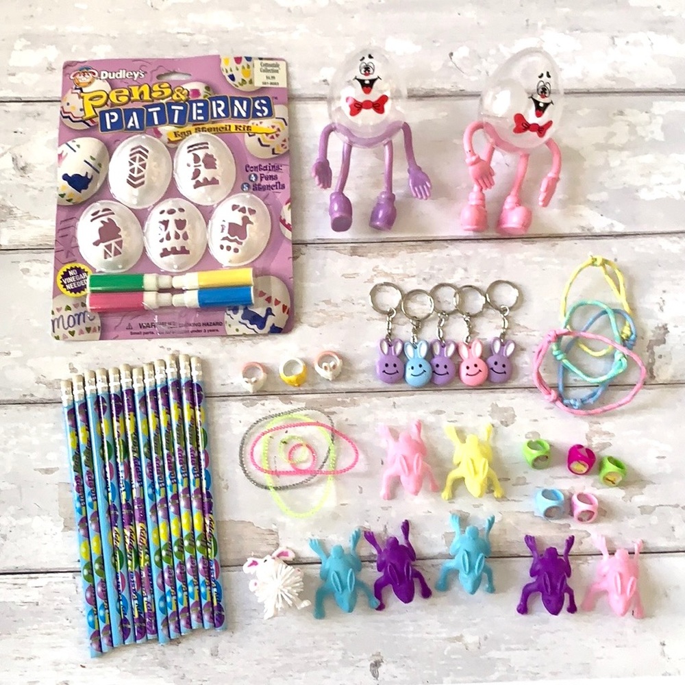 Easter Kids Bundle Egg Decorating Pencils Keychains Goodie Bag Easter Basket